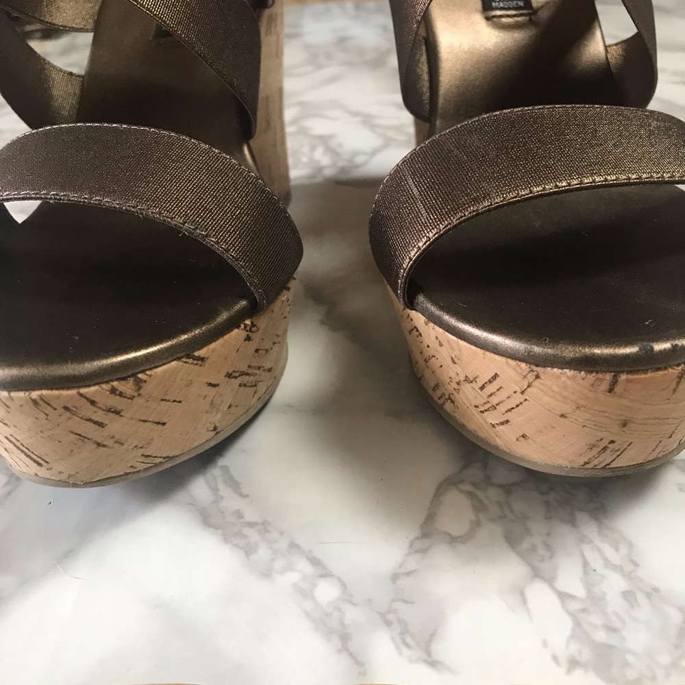 STEVEN by Steve Madden Bronze Strap Cork Wedges - Picture 3 of 6